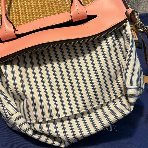 Dooney and Burke “ beacon” bag - Picture 5 of 15